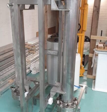 Supercritical CO2 extraction system